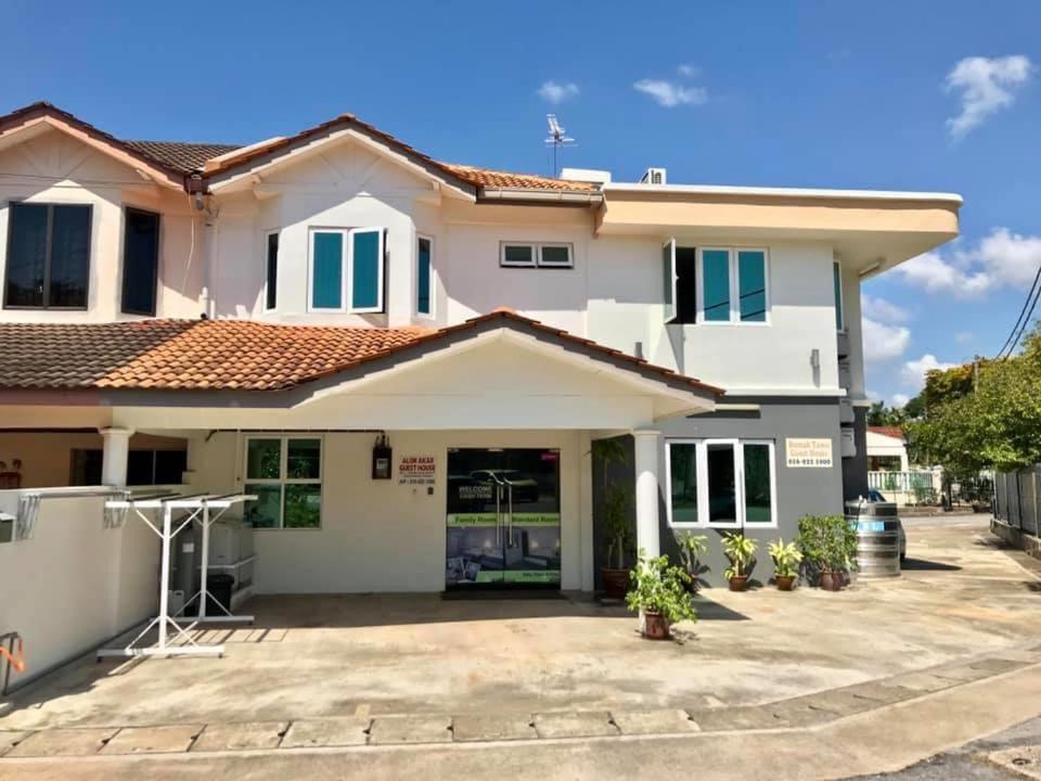 Summer Green Lodge Kuantan Esterno foto