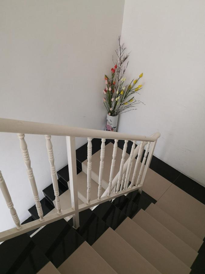 Summer Green Lodge Kuantan Esterno foto